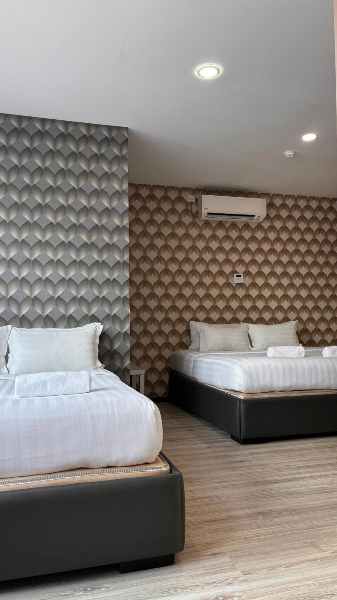 Ada Hotel & Apartment Kuala Terengganu Eksteriør billede