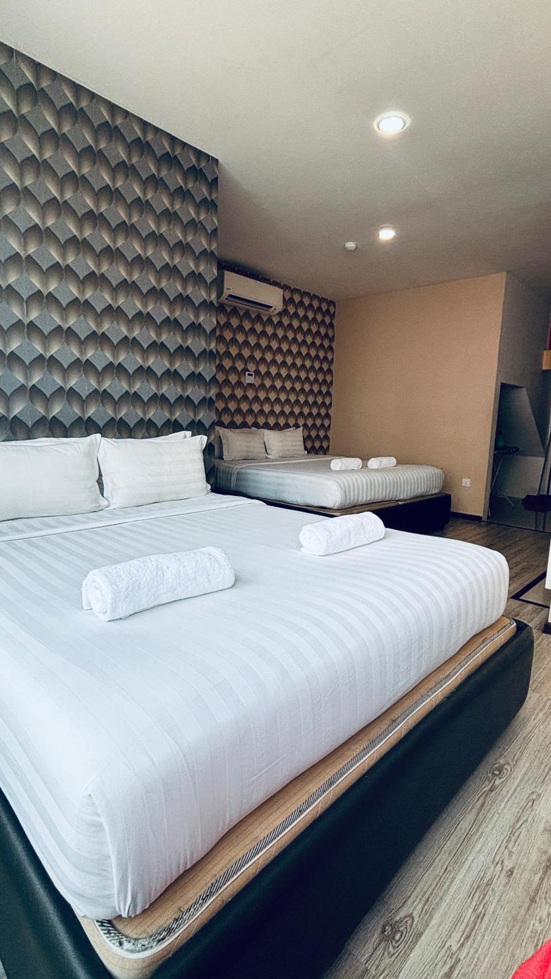Ada Hotel & Apartment Kuala Terengganu Eksteriør billede